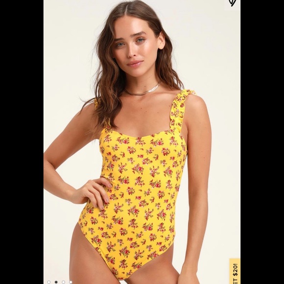 Lulus Tops - Crystal Yellow Floral Print Ruffled Bodysuit